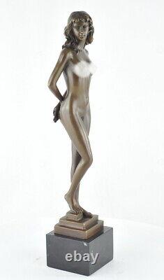 Statue Sculpture Danseuse Nue Sexy Style Art Deco Style Art Nouveau Bronze massi