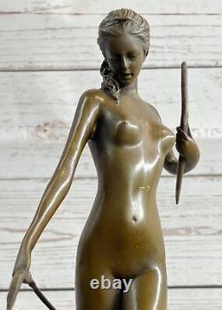 Statue Sculpture Diane Chasseresse Art Déco Style Nouveau Bronze'Lost' Cire