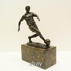 Statue Sculpture Football Style Art Deco Style Art Nouveau Bronze massif Signe