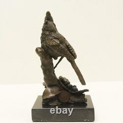 Statue Sculpture Oiseau Animalier Style Art Deco Style Art Nouveau Bronze massif