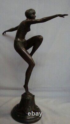 Statue Sculpture Sexy Style Art Deco Style Art Nouveau Bronze massif