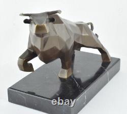 Statue Sculpture Taureau Animalier Style Art Deco Style Art Nouveau Bronze massi