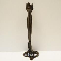 Statue sculpture bougeoir Style Art Deco Style Art Nouveau Bronze massif Signe