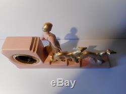 Statue sculpture pendule art déco faience céramique craquelée chien lévrier