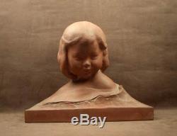 Superbe Grande Sculpture En Terre Cuite Jeune Fille, Enfant Signee A. Gennarelli
