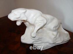 Superbe rare ancienne sculpture de panthère ART DECO LONGWY en craquelé blanc