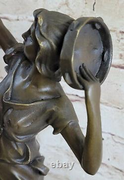 Turc Femme à Jouer Tambourin Musical Art Déco Bronze Sculpture Par Moreau