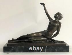 Vintage Art Déco / Nouveau Bronze Statue En Chair Femme En Assis Position