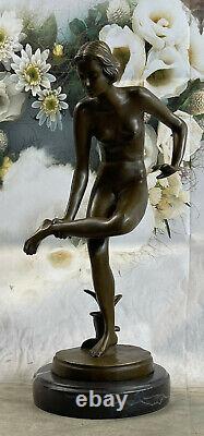 Western Art Déco Sculpture Nu Femme Dame Signée Bronze Statue Fonte